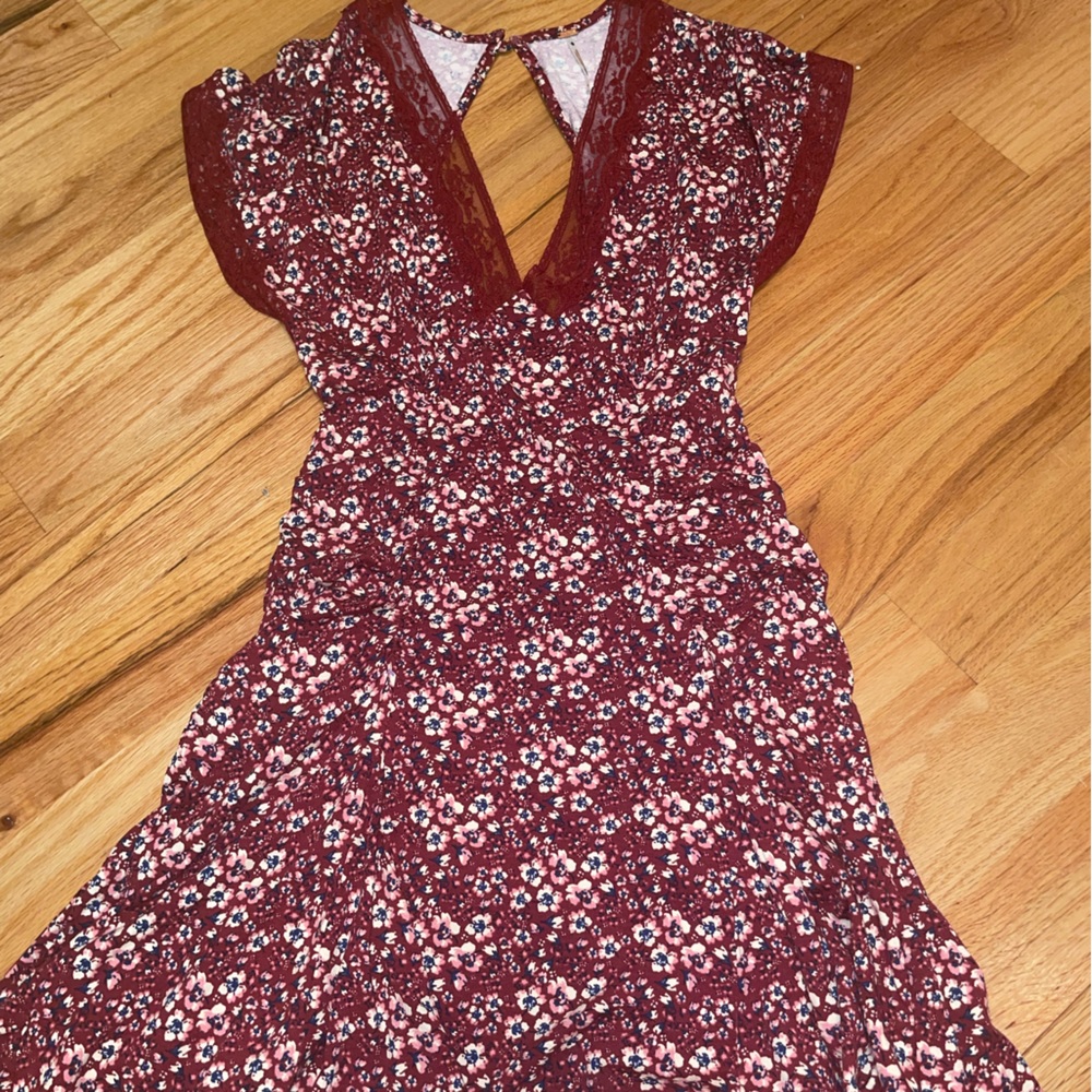 Free People Floral Lace Red Burgundy Fitted V Neck Mini Dress Women’s Small
